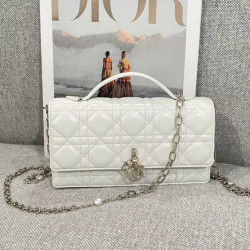 DIOR-女王 21CM X 11.5CM X 4.5CM