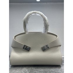 FERRAGAMO 32CM