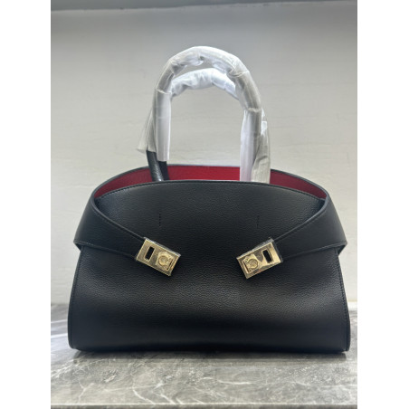 페레가모(Salvatore Ferragamo) 허그숄더백(HUG) 32CM