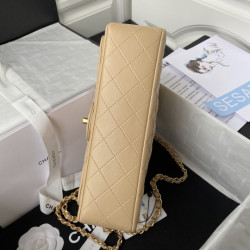 샤넬 클래식 미듐 플랩백 램스킨 금장 CHANEL CLASSIC FLAP MEDIUM | GOLD METAL 25CM