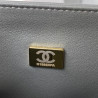 샤넬 클래식 미듐 플랩백 램스킨 금장 CHANEL CLASSIC FLAP MEDIUM | GOLD METAL 25CM