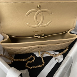 샤넬 클래식 미듐 플랩백 램스킨 금장 CHANEL CLASSIC FLAP MEDIUM | GOLD METAL 25CM