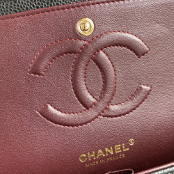 샤넬 클래식 미듐 플랩백 캐비어 은장  CHANEL CLASSIC FLAP MEDIUM | SILVER METAL 25CM