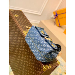 LOUISVUITTON 19CM X 30CM X 28CM