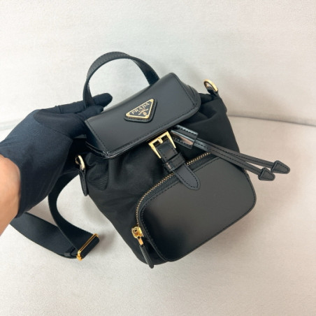 PRADA 16CM