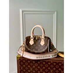 LOUISVUITTON 20.5CM X...