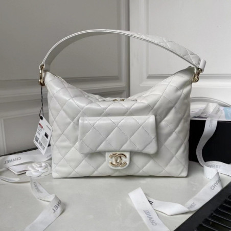 CHANEL 28CM X 22.5CM X 13CM