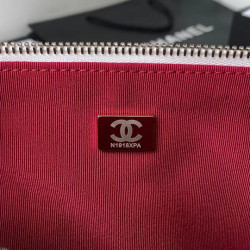 CHANEL 28CM X 22.5CM X 13CM