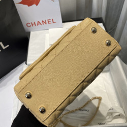 CHANEL샤넬 코코핸들 캐비어 탭핸들 숄더백 캐비어 금장  CHANEL COCO HANDLE