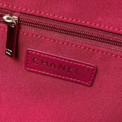 CHANEL 28CM X 22.5CM X 13CM