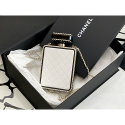 CHANEL 16CM X 9CM X 3.5CM