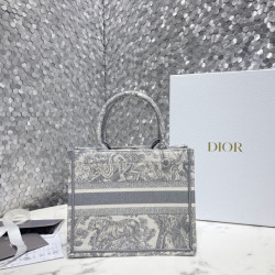 DIOR-喜洋洋 26CM/36CM/41CM