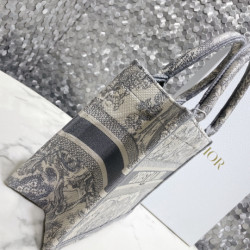 DIOR-喜洋洋 26CM/36CM/41CM