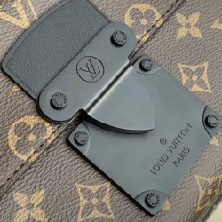 LOUISVUITTON