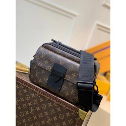 LOUISVUITTON