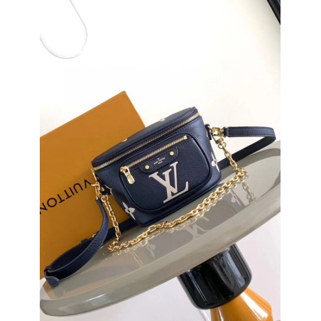 LOUISVUITTON 17CM X 12CM X 9.5CM