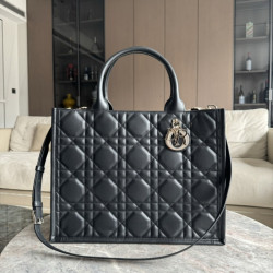 DIOR-喜洋洋 36.5CM X 28CM X...