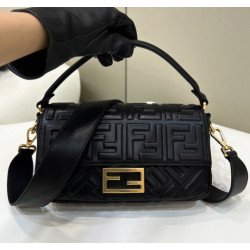 FENDI  26.5CM