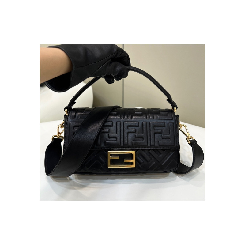 FENDI  26.5CM