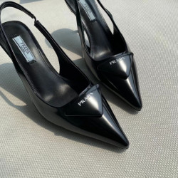 프라다 브러시드 슬링백 펌프스 (블랙)-ANG