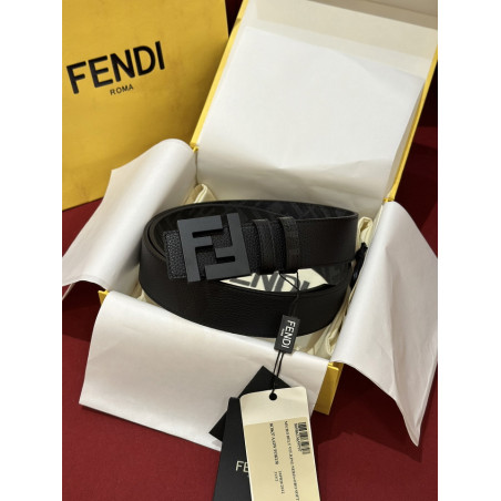 FENDI-经典