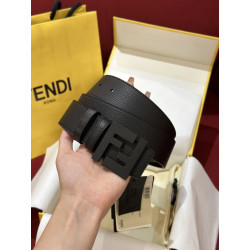 FENDI-经典