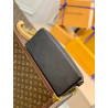 LOUISVUITTON 29CM X 18CM X 12.5CM