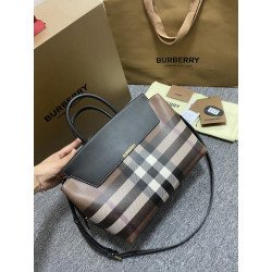 BURBERRY 28CM X 13CM X 23CM