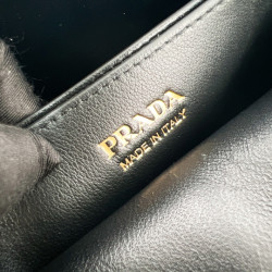 PRADA 35CM X 25CM X 13CM