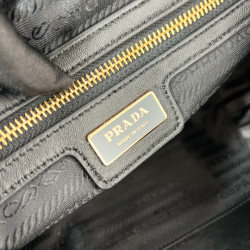 PRADA  30CM X 17.5CM X 9CM