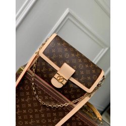 LOUISVUITTON 28CM X 20CM X...