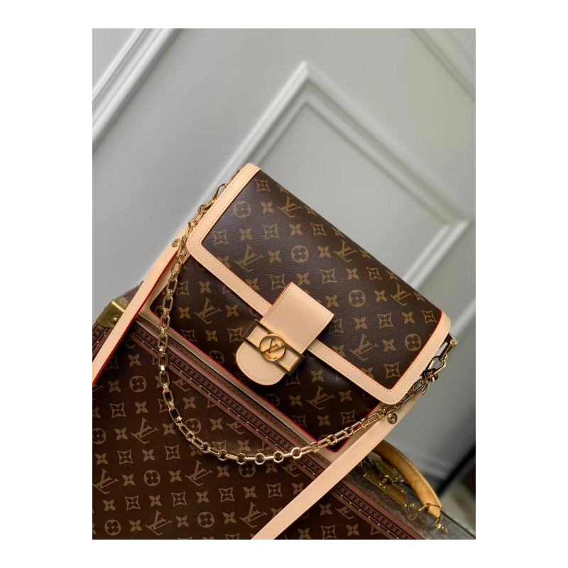 LOUISVUITTON 28CM X 20CM X 11CM