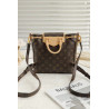 LOUISVUITTON-女王 21CM X 23CM X 10CM