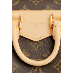 LOUISVUITTON-女王 21CM X 23CM X 10CM