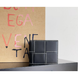 보테가 베네타 카세트 바이폴드 지갑 블랙 내추럴