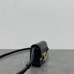 셀린느 미니 클로드 크로스백 11CM X 4CM X 8CM