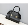 페레가모(Salvatore Ferragamo) 허그숄더백(HUG) 32CM