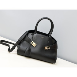 페레가모(Salvatore Ferragamo) 허그숄더백(HUG) 32CM