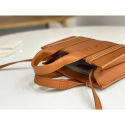 끌로에 우디백 토드백 CHLOE WOODY TOTE BAG- 20CM