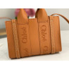 끌로에 우디백 토드백 CHLOE WOODY TOTE BAG- 20CM