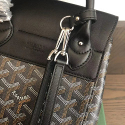 GOYARD